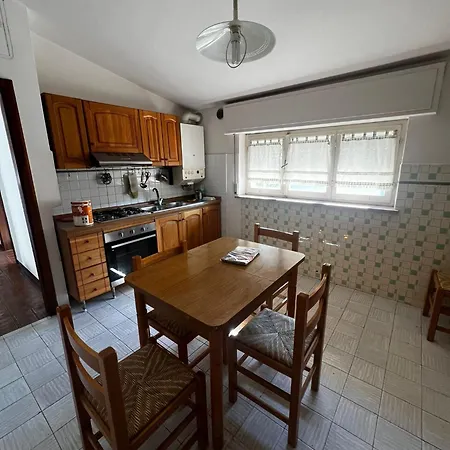 Apartment Pm 10 Via Leone